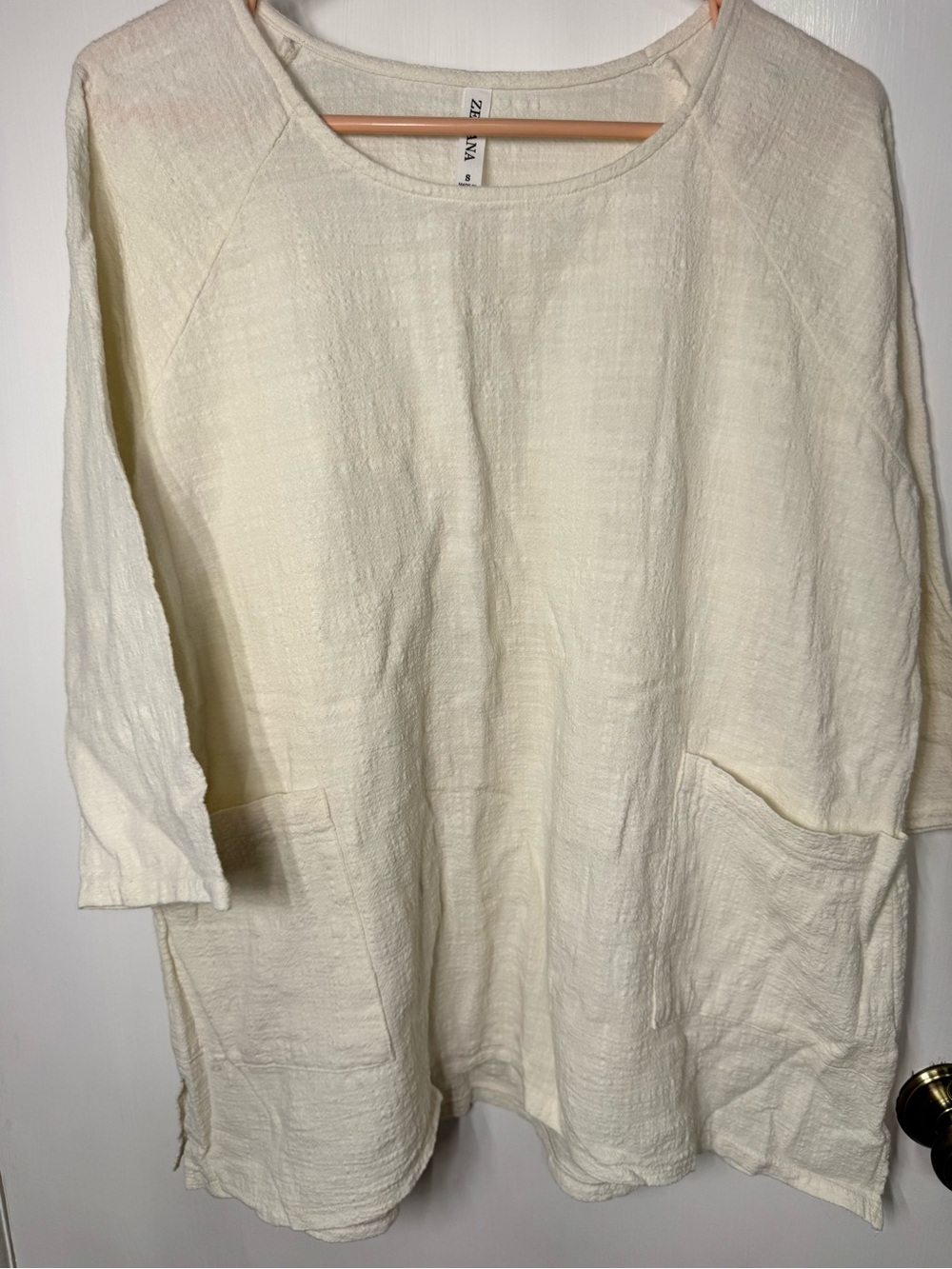 Zenana Outfitters Cream Textured Long-Sleeve Tunic with Pockets